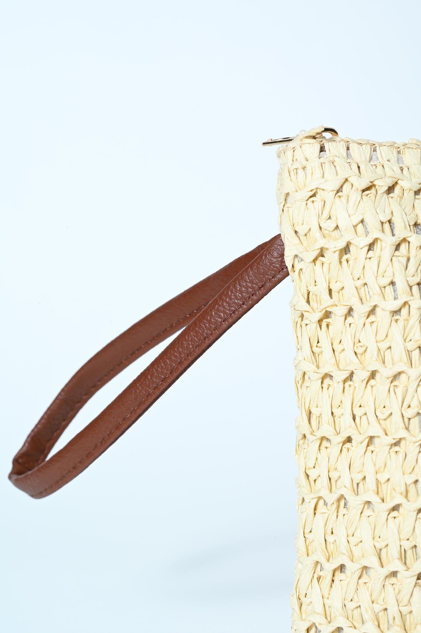 POCHETTE RAFFIA