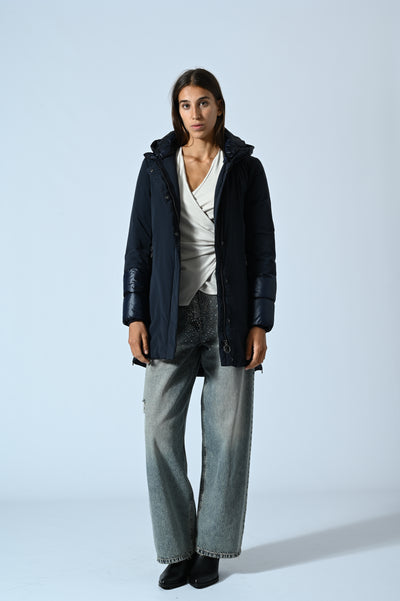 ECOPIUMINO LUNGO CON CAPPUCCIO