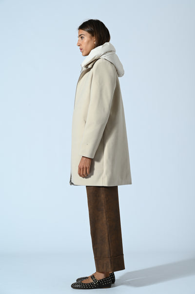 CAPPOTTO IN PANNO CON INSERTO IN ECOPIUMA