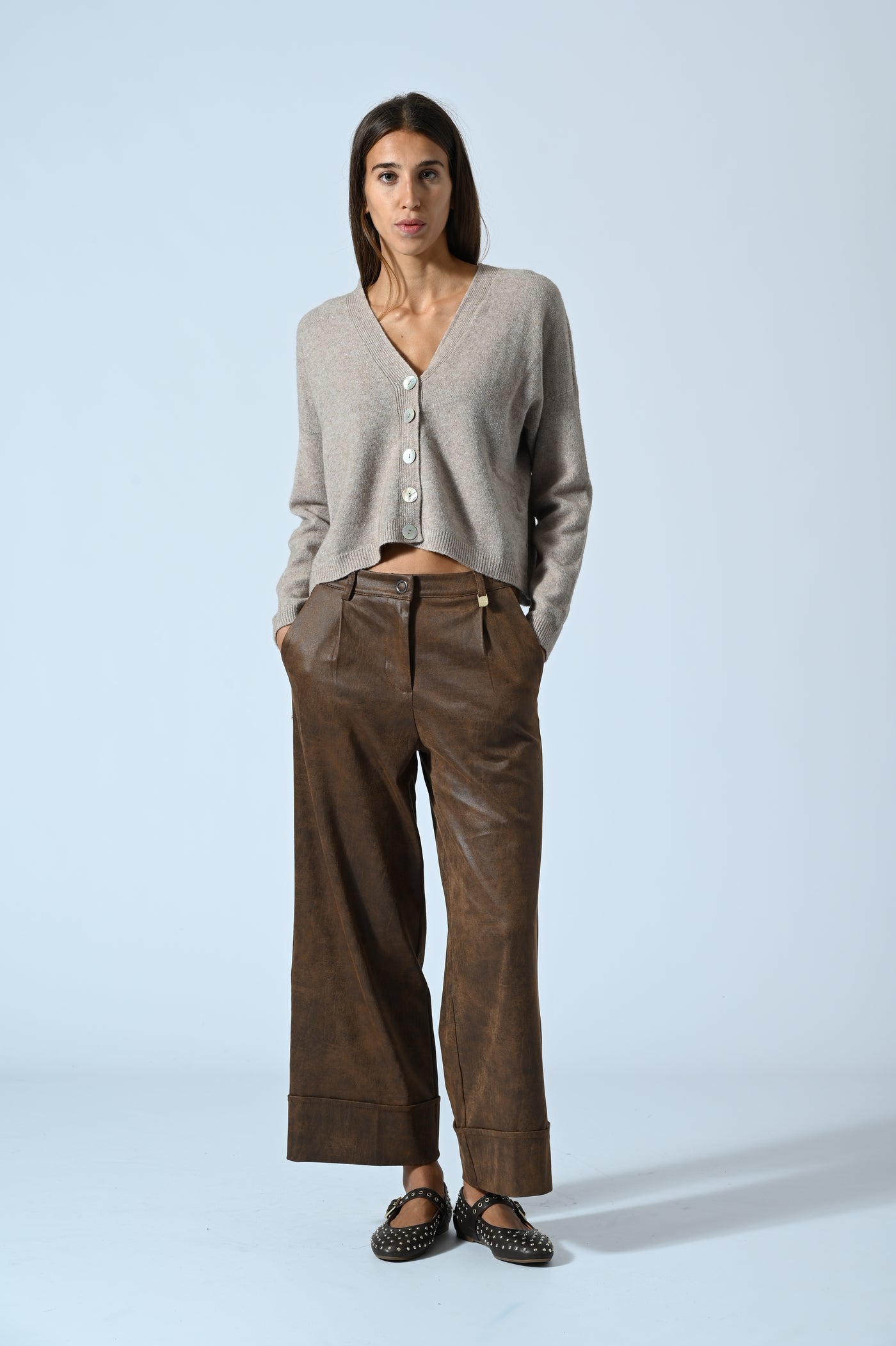 CARDIGAN CORTO BOTTONI