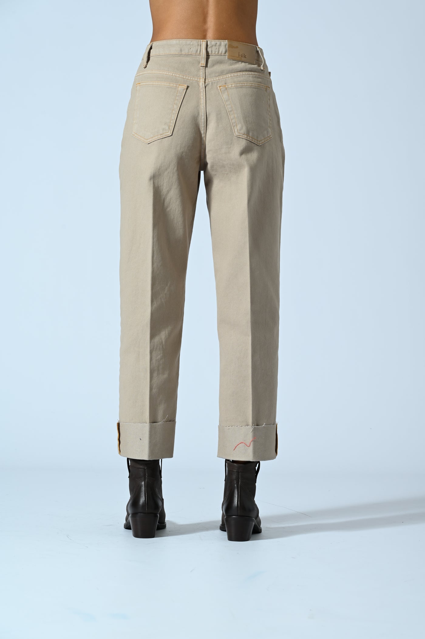 PANTALONI MOM-FIT IN COTONE