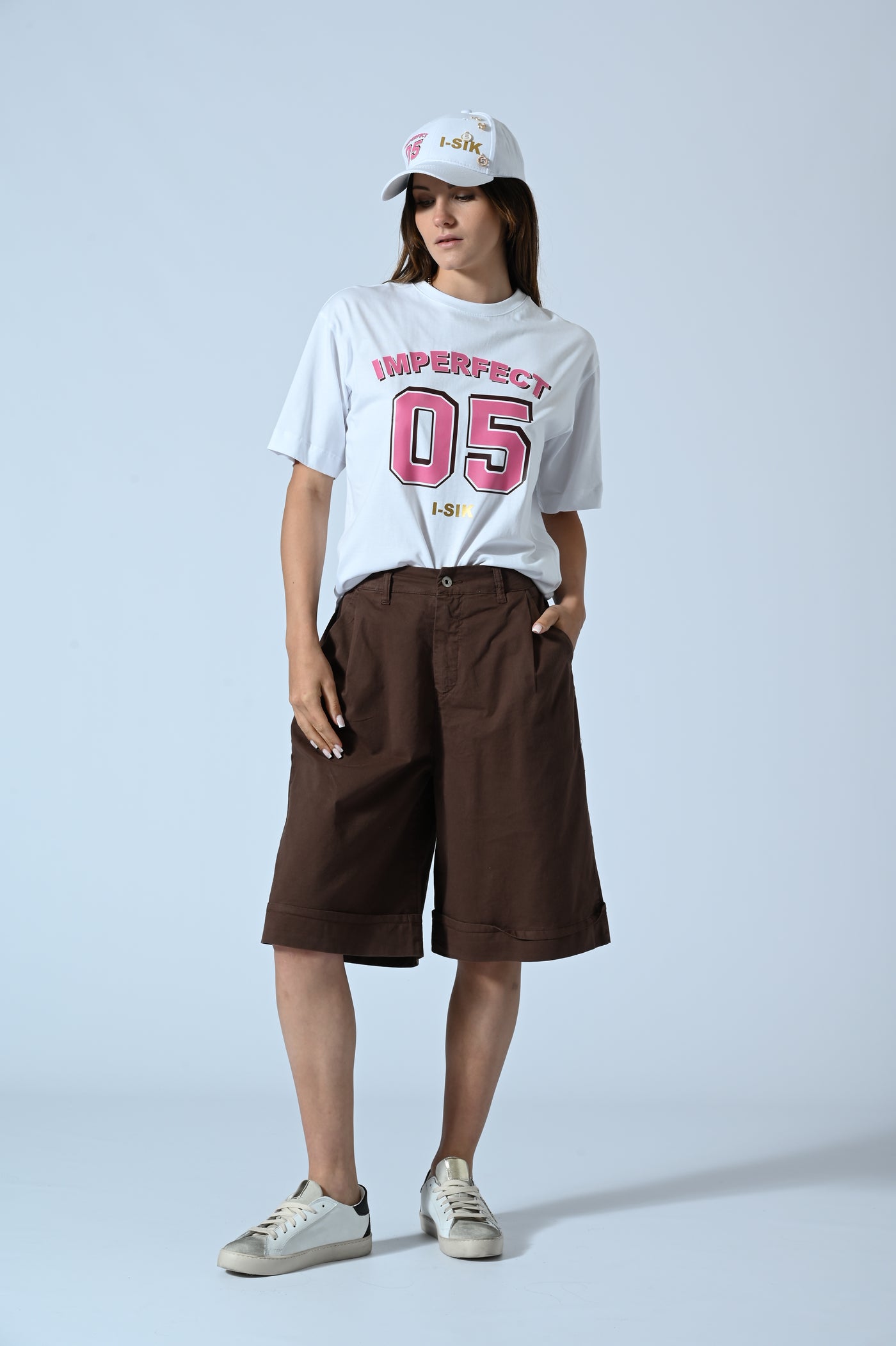 T-SHIRT COLLEGE + CAPPELLINO