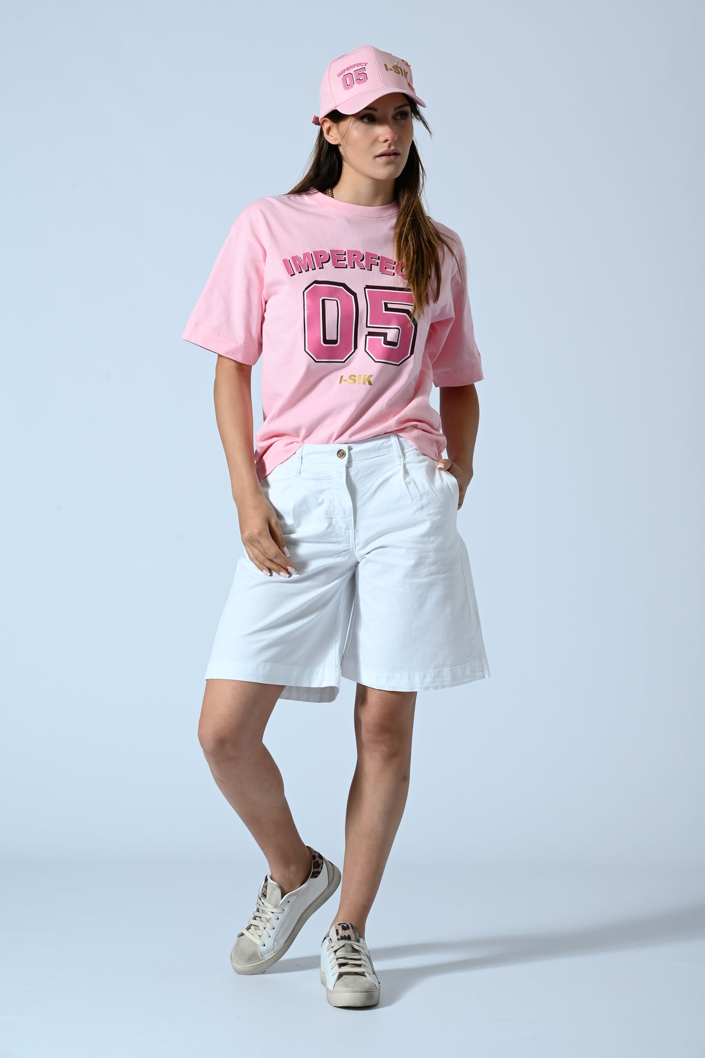 T-SHIRT COLLEGE + CAPPELLINO