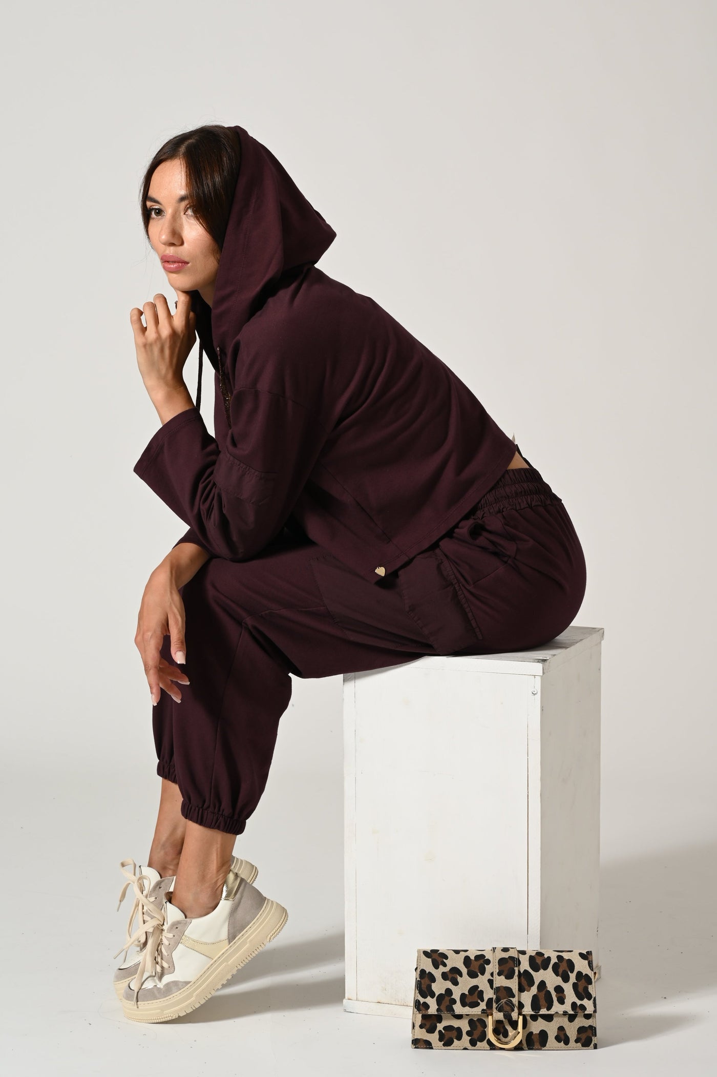 FELPA HOODIE TASCA MANICA