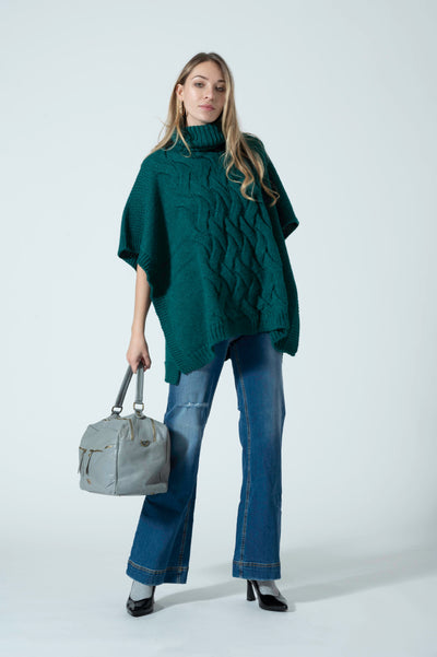 PONCHO TRECCIA COLLO ALTO