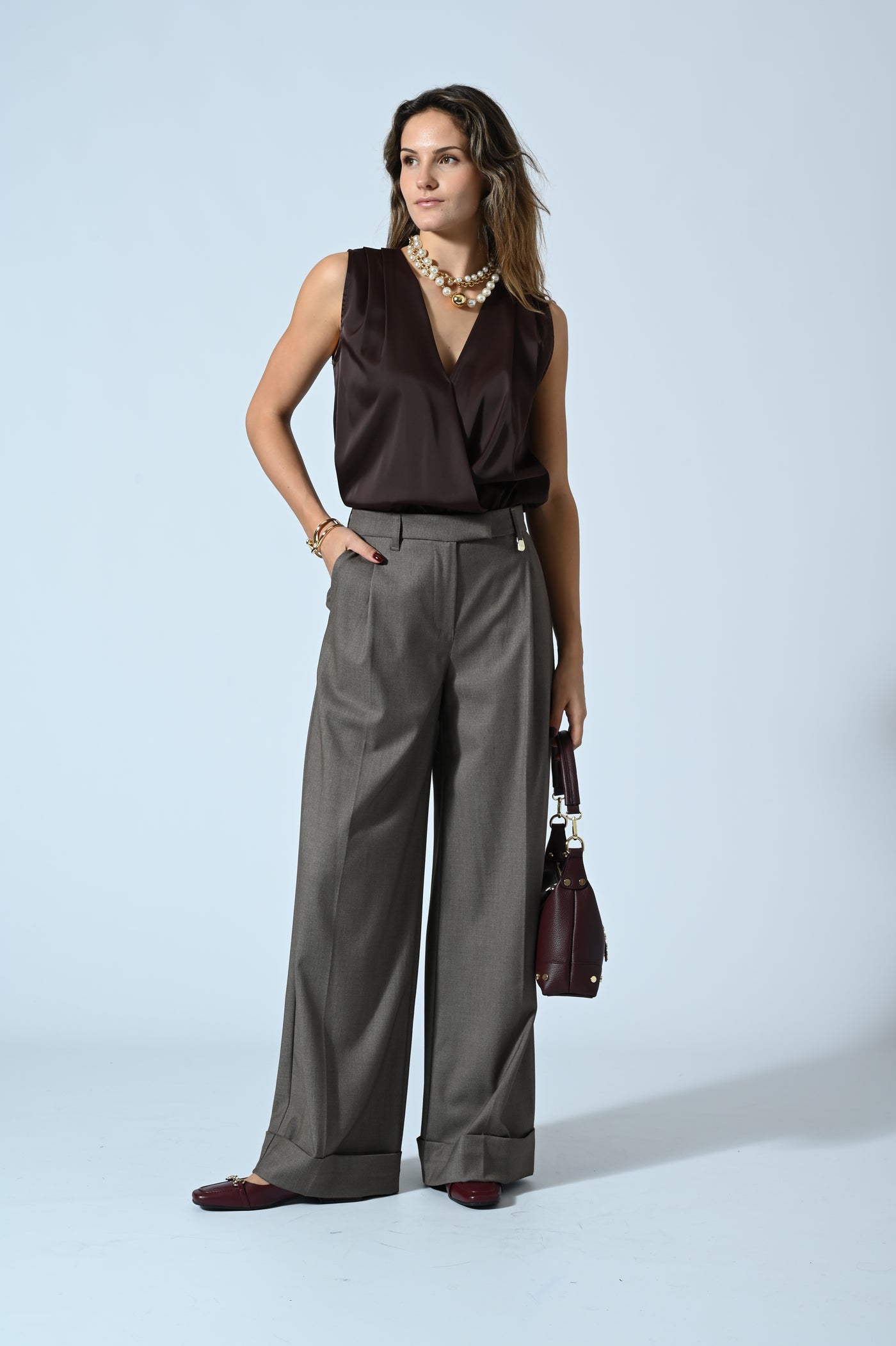 PANTALONI A PALAZZO IN MANO LANA