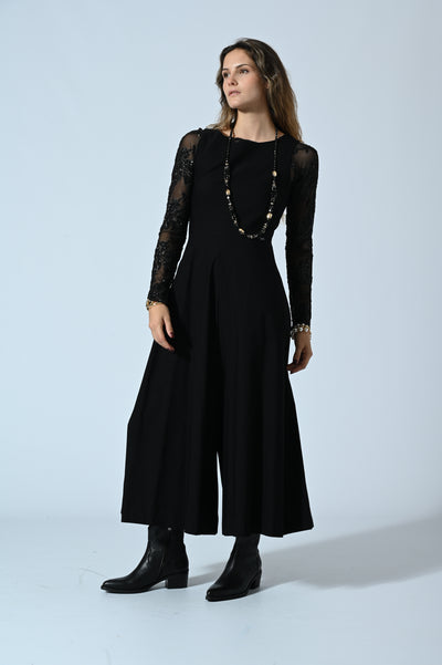 TUTA SMANICATA GAMBA LARGA