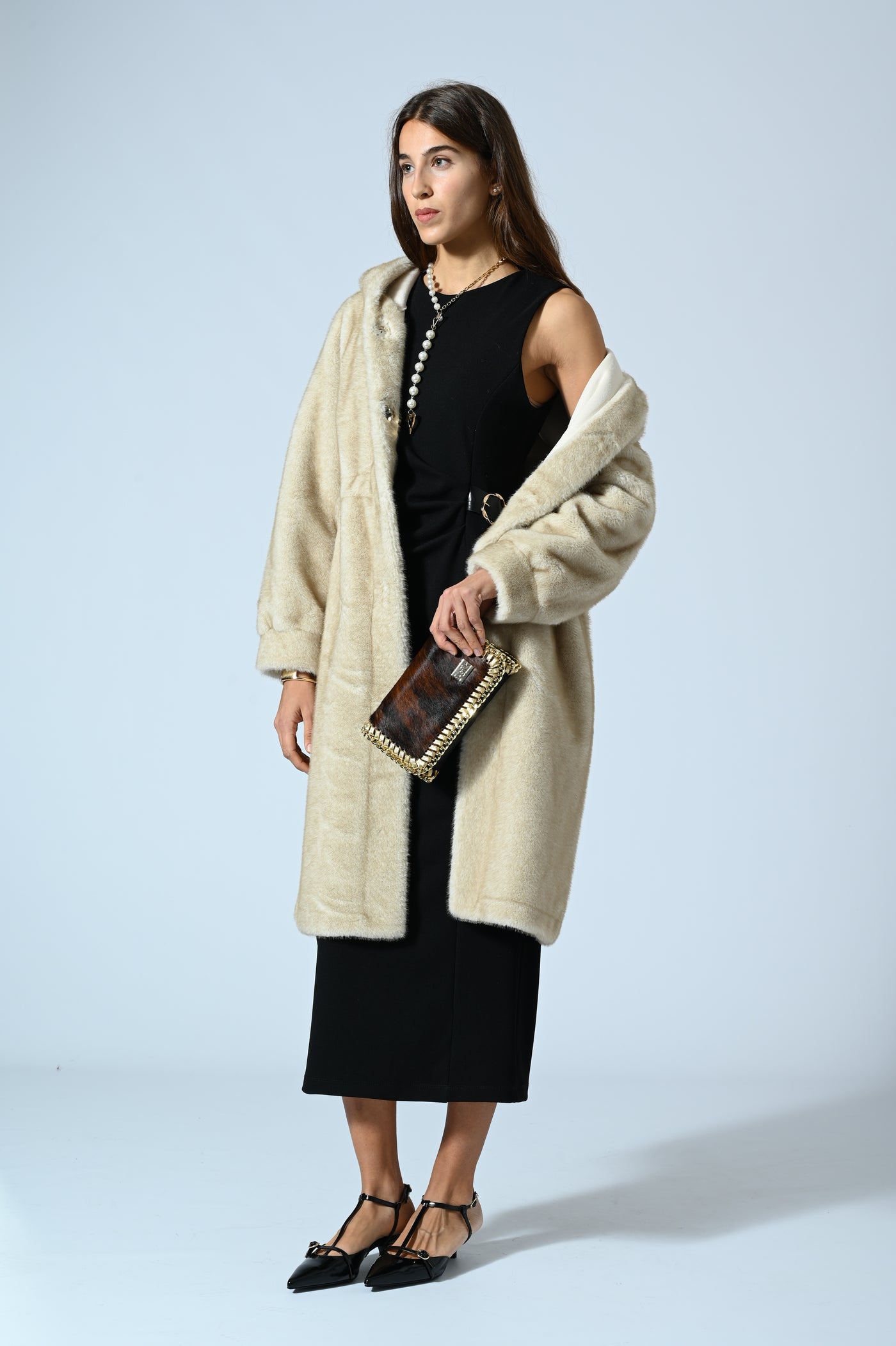 ABITO LUNGO SMANICATO