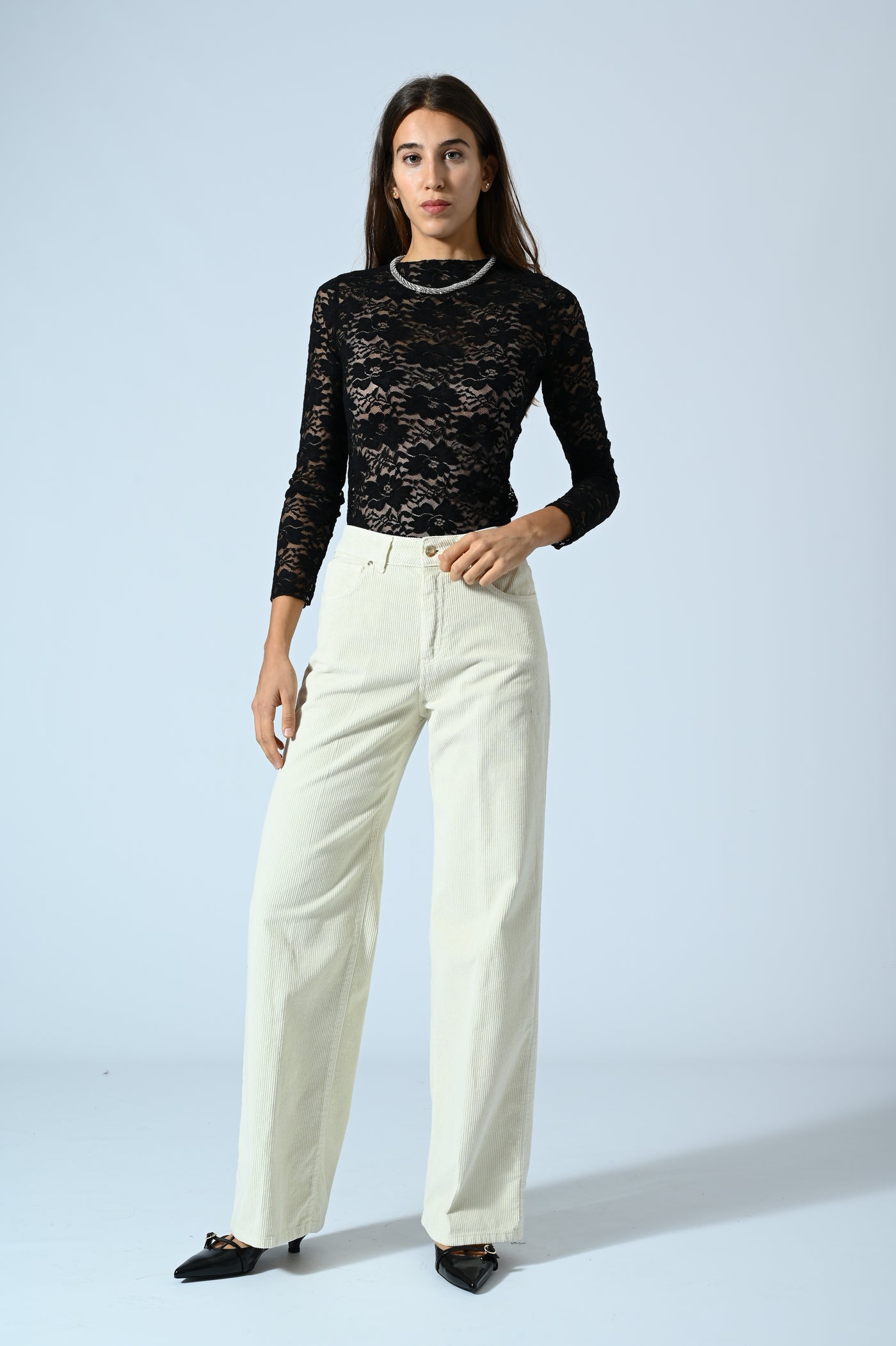 MAGLIA A BARCA CON PIZZO