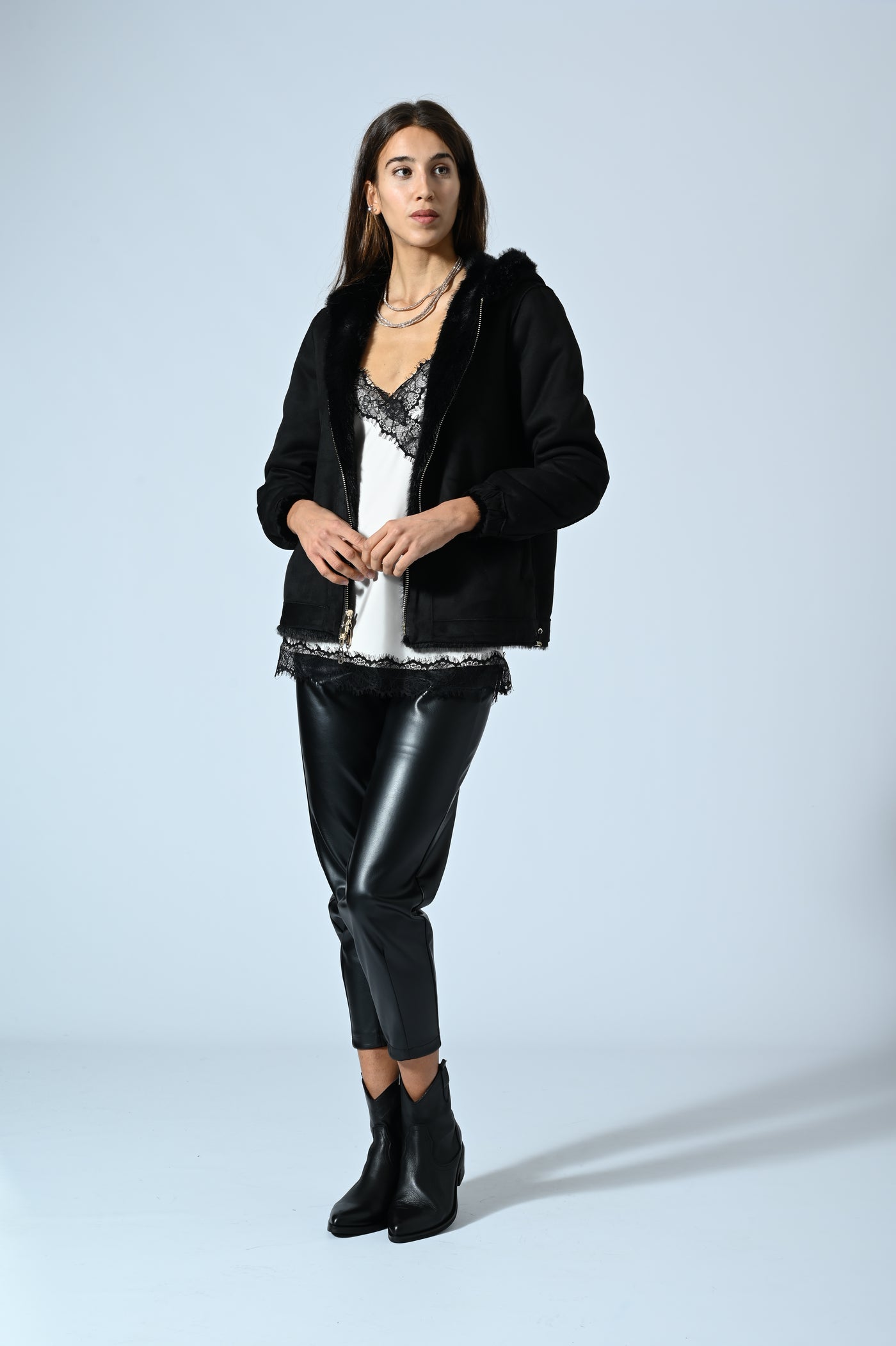 PANTALONI IN ECOPELLE