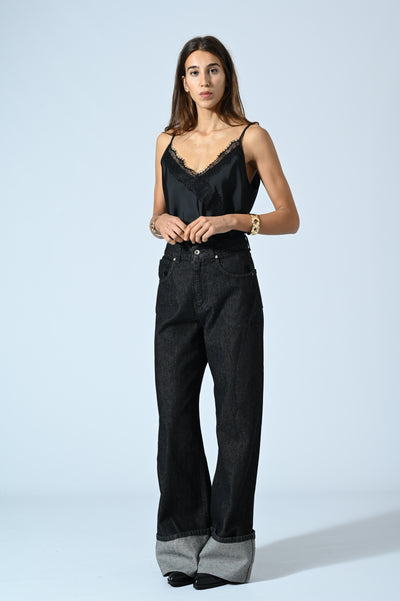 TOP IN RASO CON INSERTI IN PIZZO