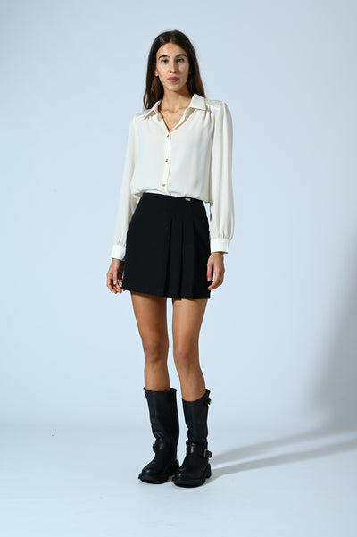 GONNA IN MANO LANA CON STRASS