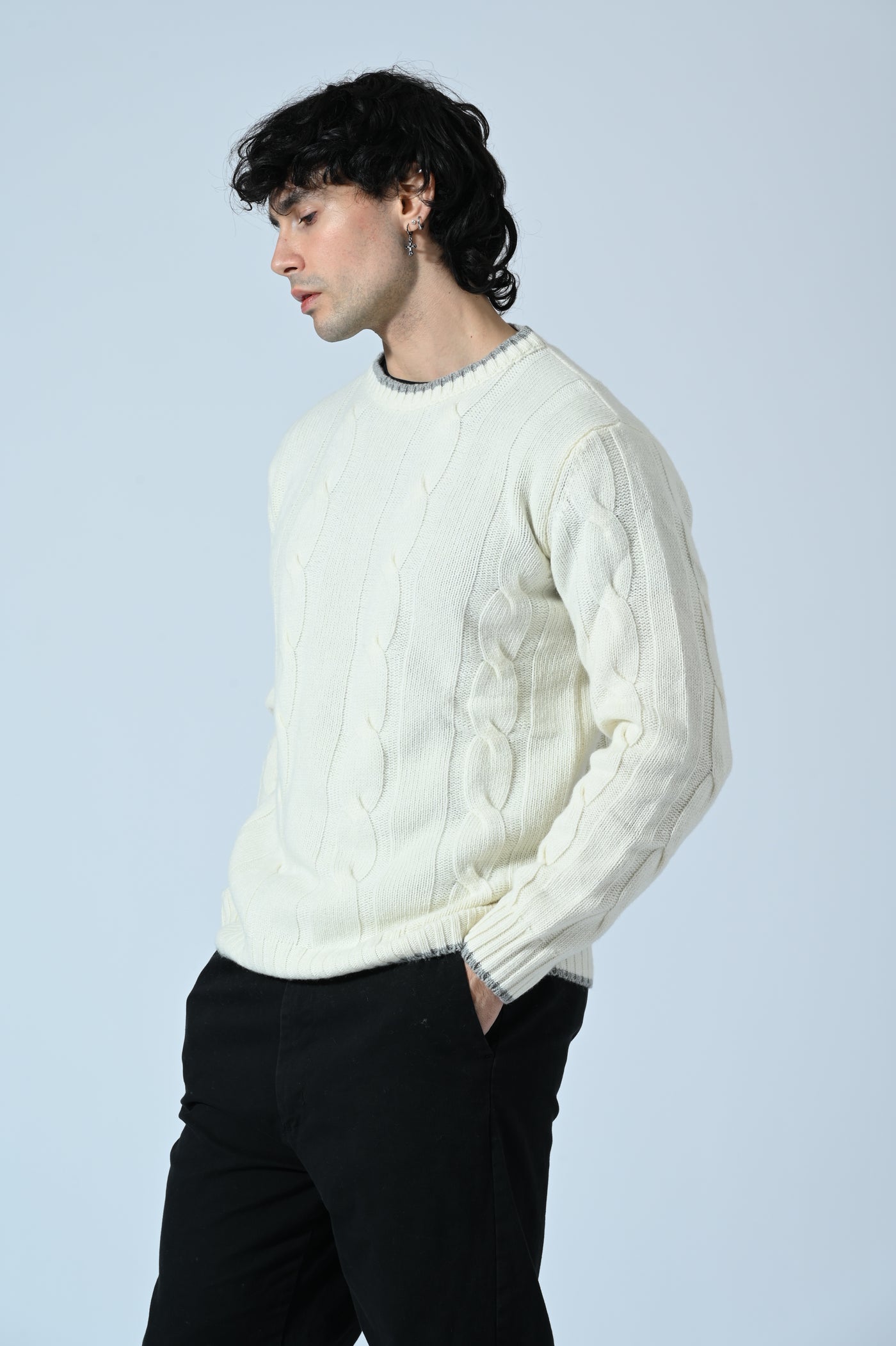 MAGLIA GIROCOLLO A TRECCE