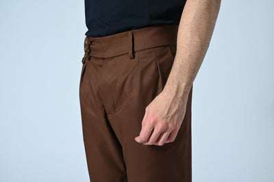 PANTALONE CHINO OVER