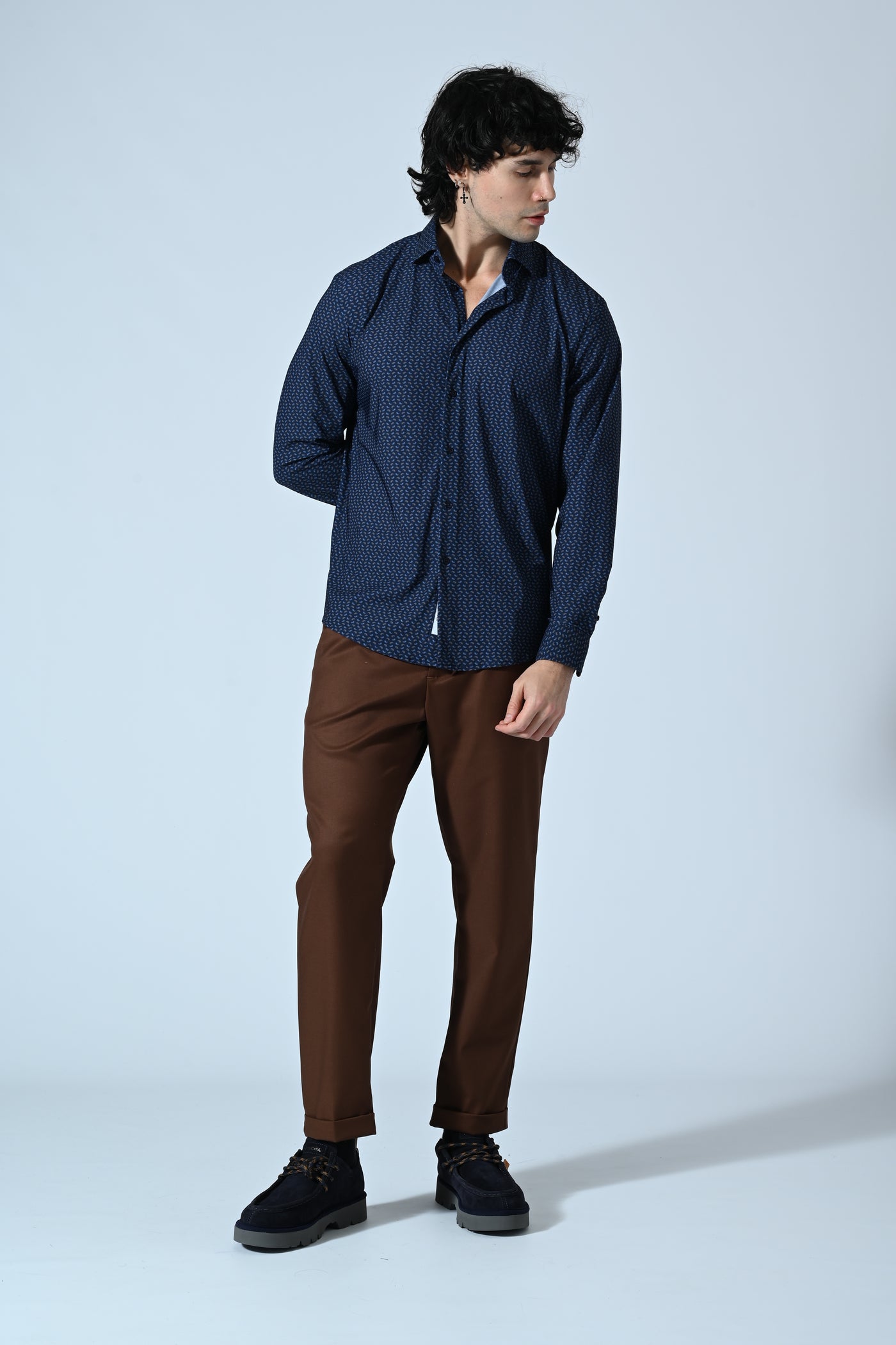 CAMICIA IN TESSUTO TECNICO MICROFANTASIA