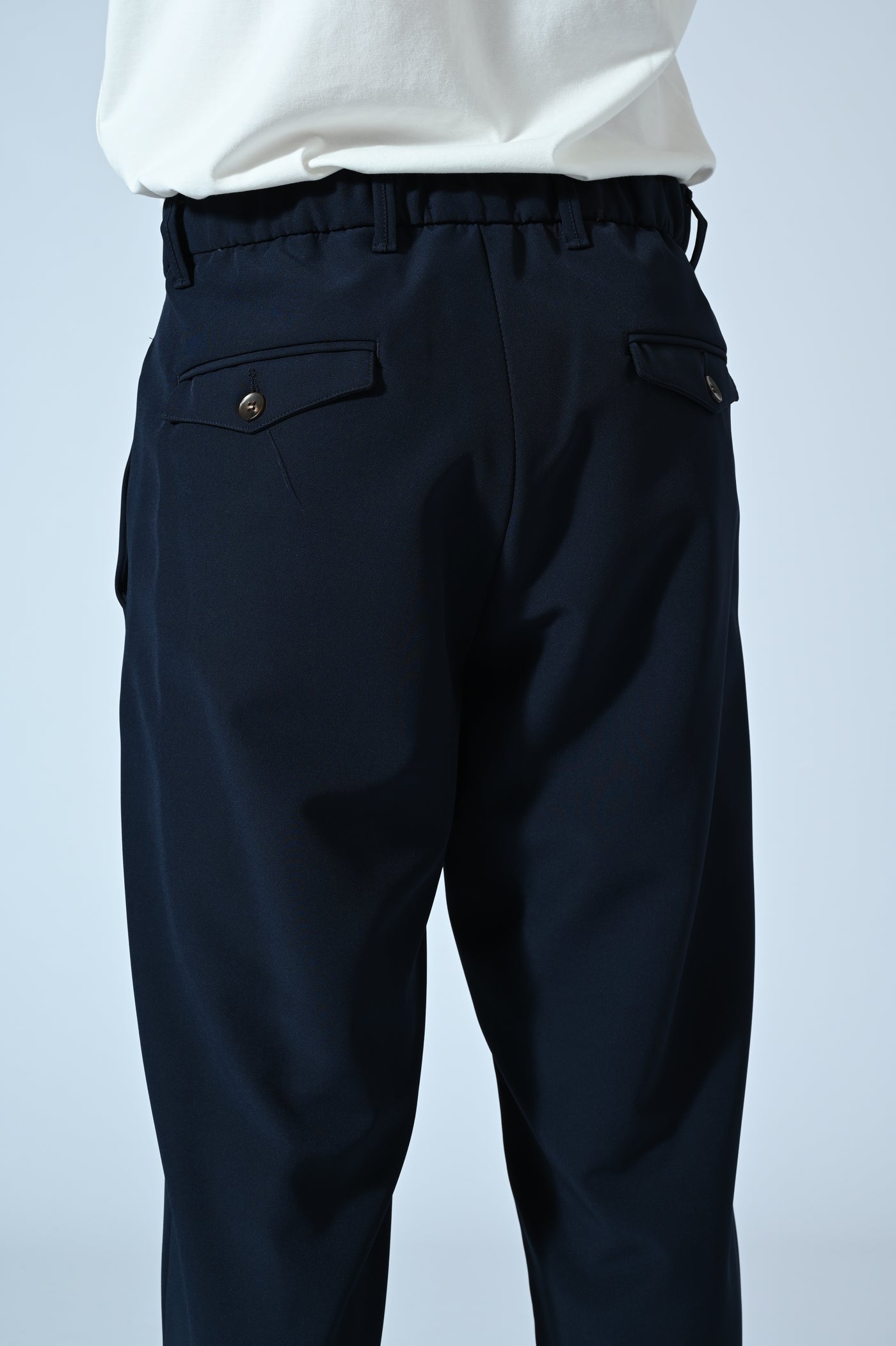 PANTALONE CHINO IN TESSUTO TECNICO
