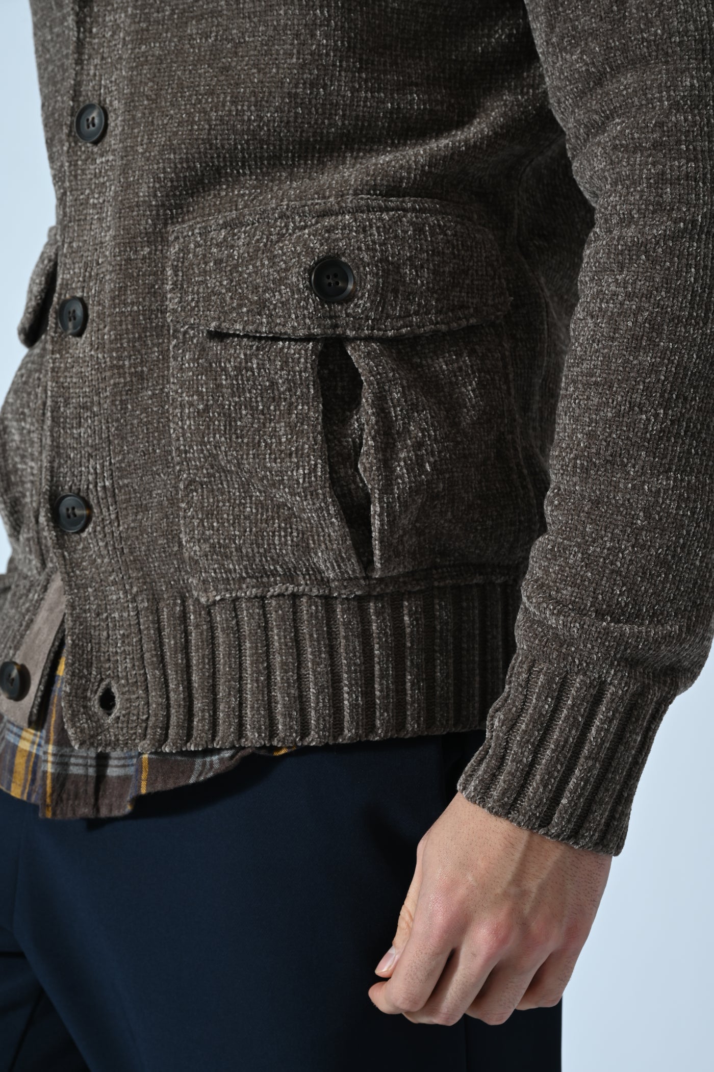 MAGLIA A GIUBBOTTO IN CINIGLIA