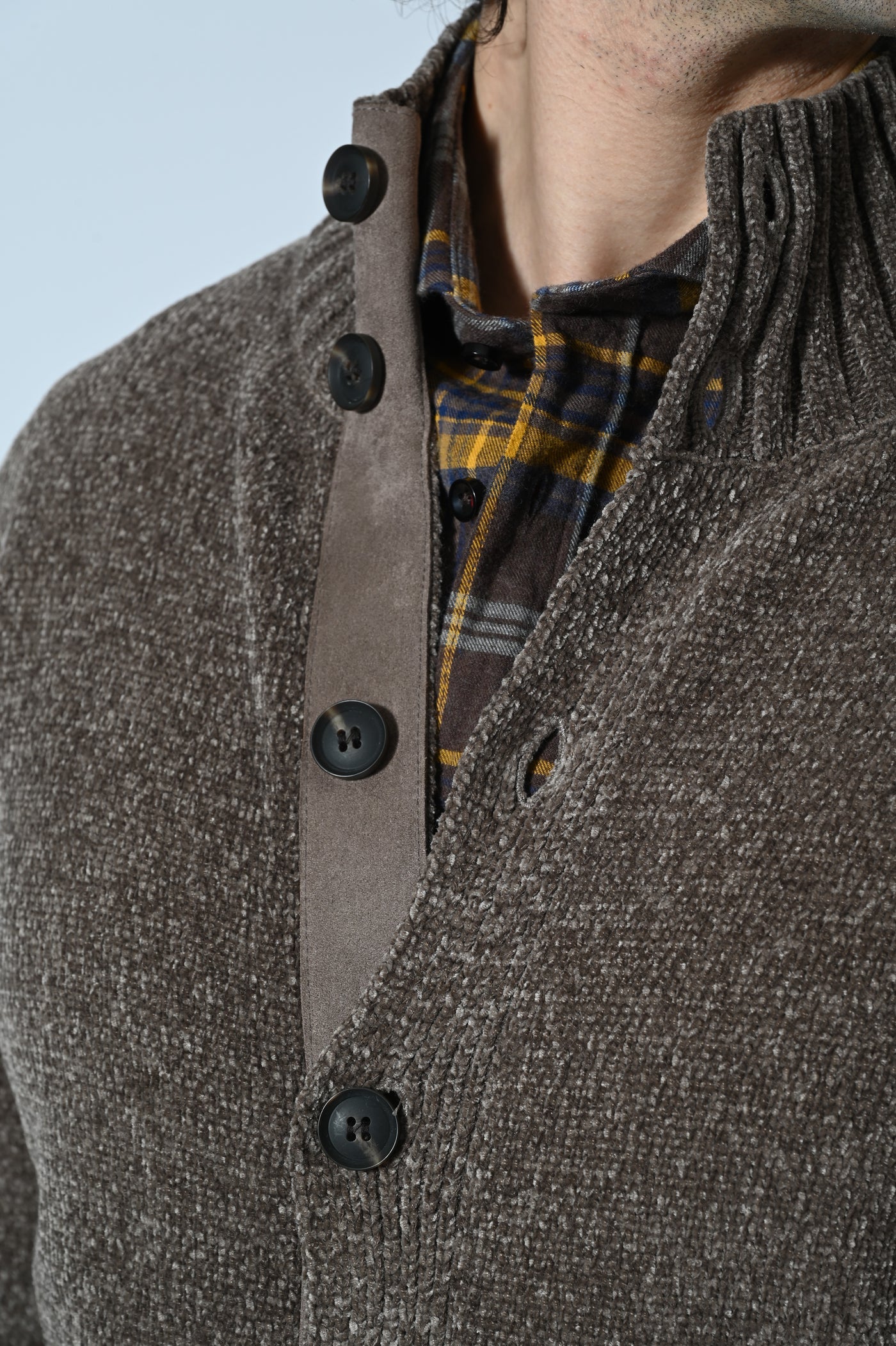 MAGLIA A GIUBBOTTO IN CINIGLIA