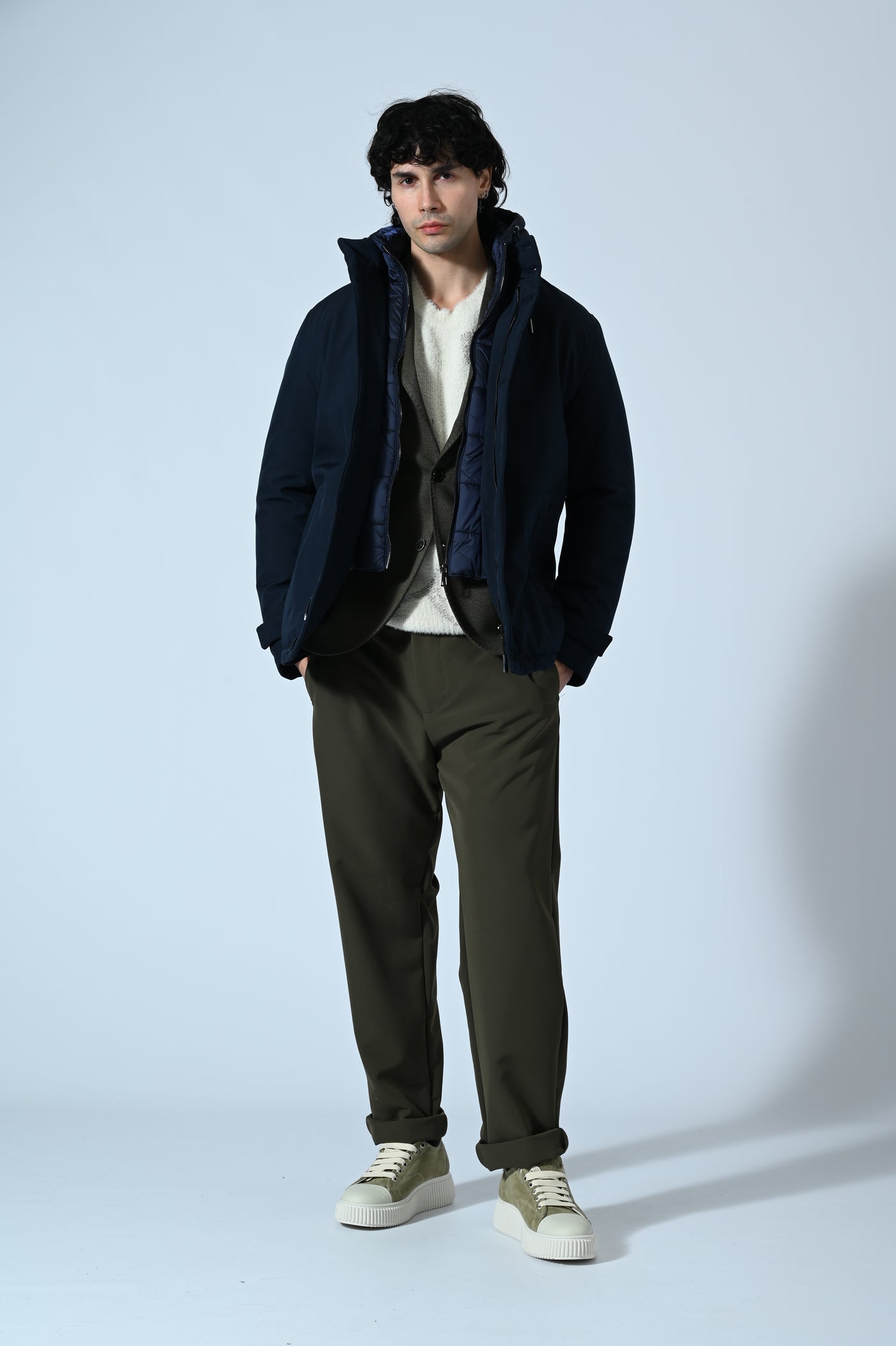 GIACCONE CON PETTORINA E CAPPUCCIO REMOVIBILI