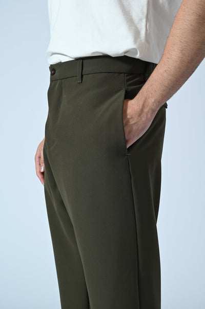 PANTALONE CHINO IN TESSUTO TECNICO