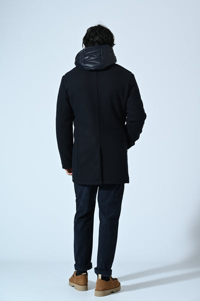 CAPPOTTO CON PETTORINA E CAPPUCCIO REMOVIBILI