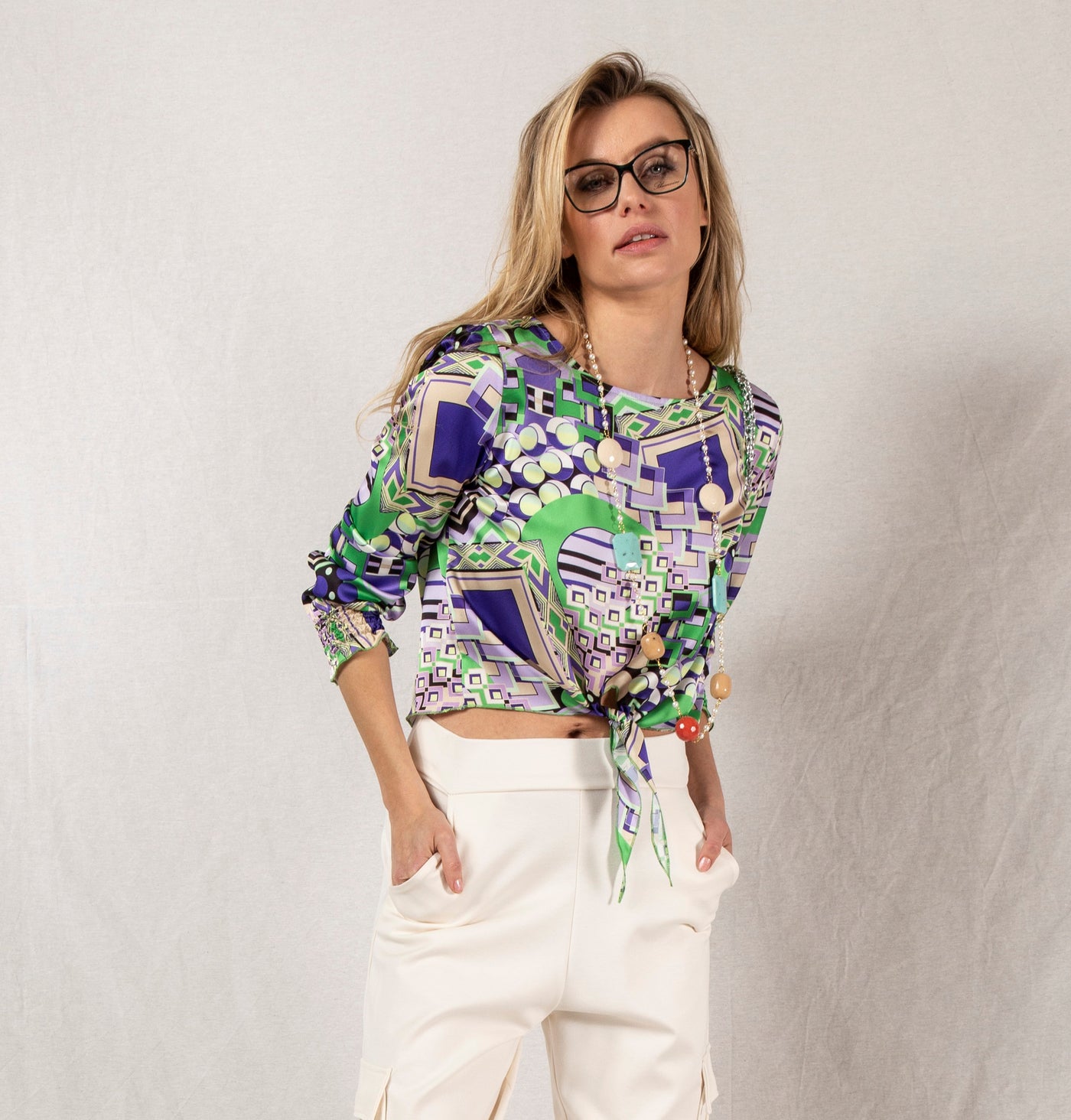 BLUSA RASO CROP NODO FANT.